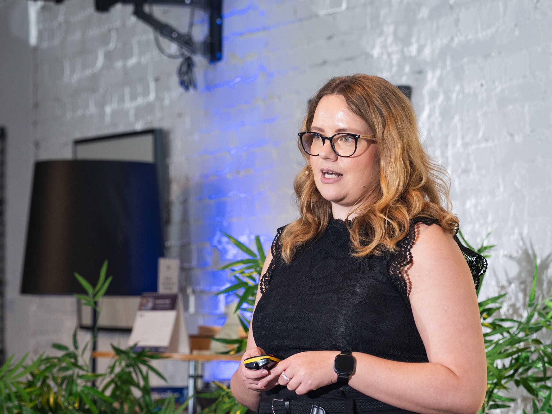 Mare Vahtre at a professional marketing event